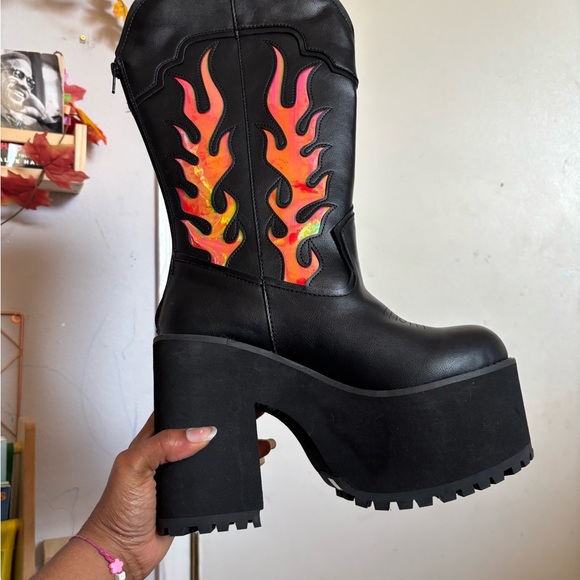 YRU Black Platform Boots with Neon Flame Design Size 9 - Picture 5 of 7